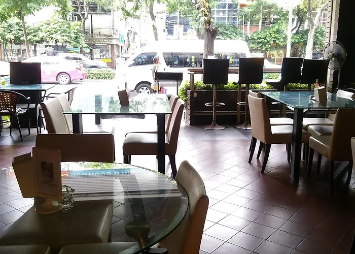 Relax Time Silom * 曼谷